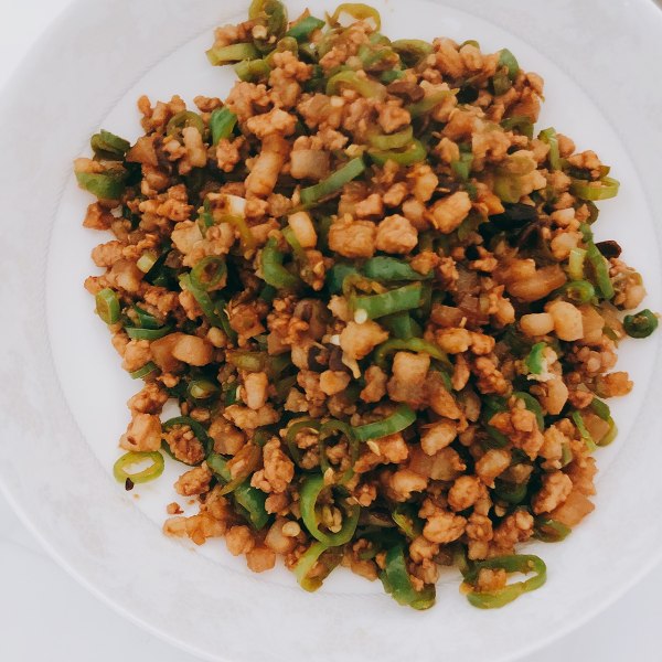 英亚官网:荔枝虾球的做法_沙漠风暴之荔枝虾球──“鱼儿厨房”私房菜_荔枝虾球怎么做_鱼儿厨房的菜谱(图1) 英亚官方网站