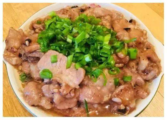 
美食优选：番茄炖牛腩 酒酿烧带鱼 豉汁蒸松阪猪 辣椒炒肉的做法“英亚官方网站”(图4)